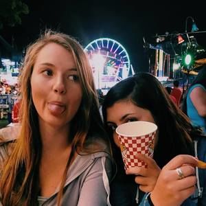 Meet your Posher, Lydia